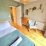 Treetops - Garden Flat With Woodland Access Apartamento